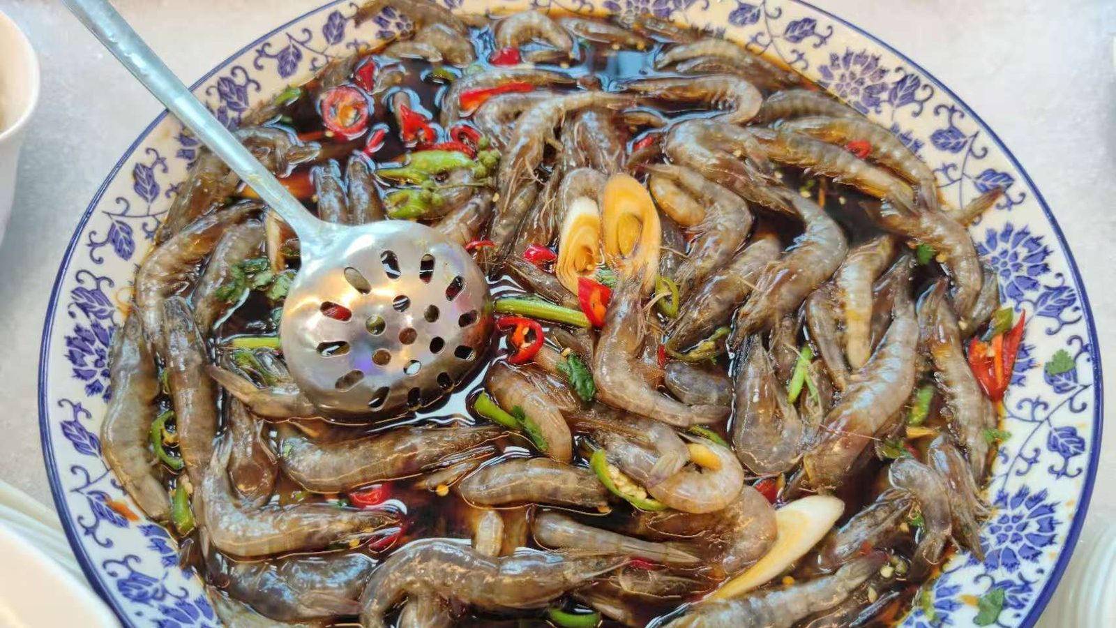 京都小肥羊·火锅大排档寿光洛城店烧烤与热锅搭配菜品实拍